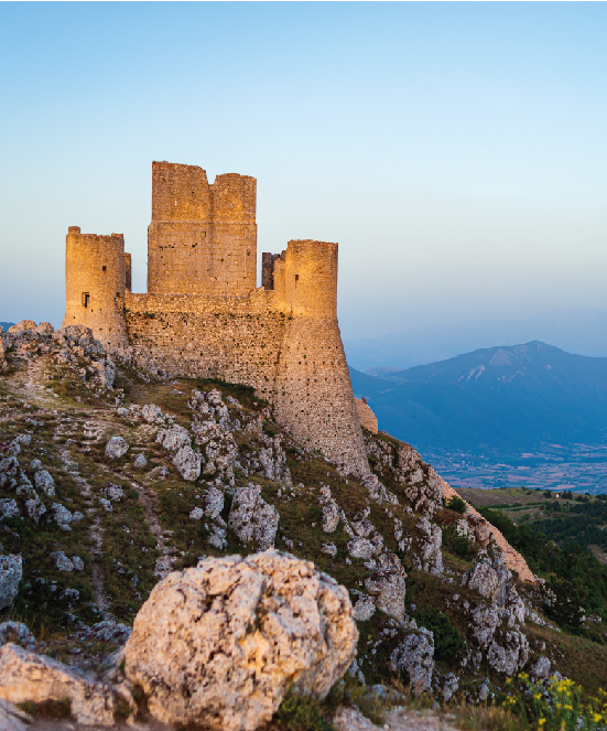 Castello e montagna